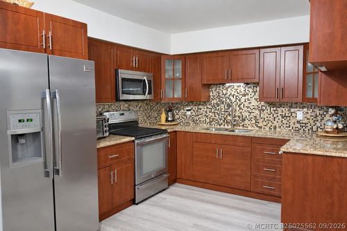 301-16500 Golf Club Road, Weston, FL, 33326 | Card Image