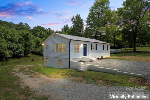 1034 Patton Ave, Albemarle, NC, 28001-9311 | Card Image