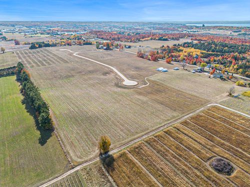 000-H Stroller Lane, Acme Township, MI, 49690 | Card Image