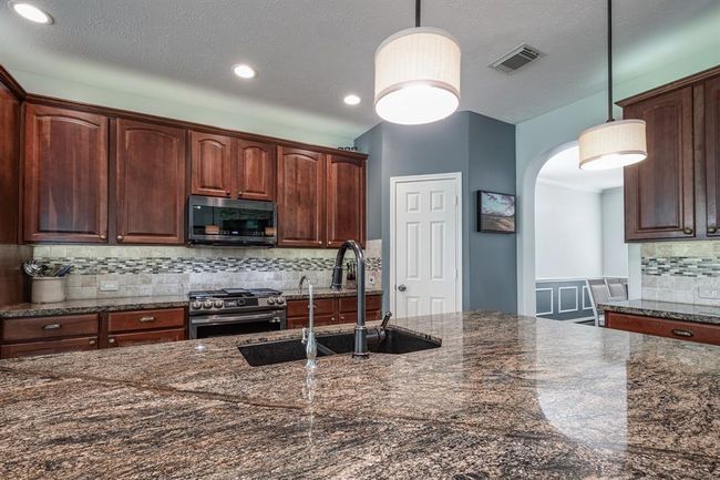 27014 Glenfield Hollow Ln, House other with 4 bedrooms, 4 bathrooms and 3 parking in Cypress TX | Image 17