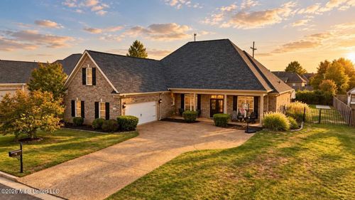 2861 Summer Oaks Place, Southaven, MS, 38672 | Card Image