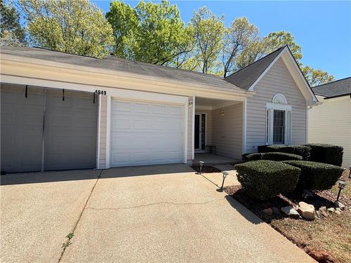 4949 Penscot Way, Stone Mountain, GA, 30088-4248 | Card Image