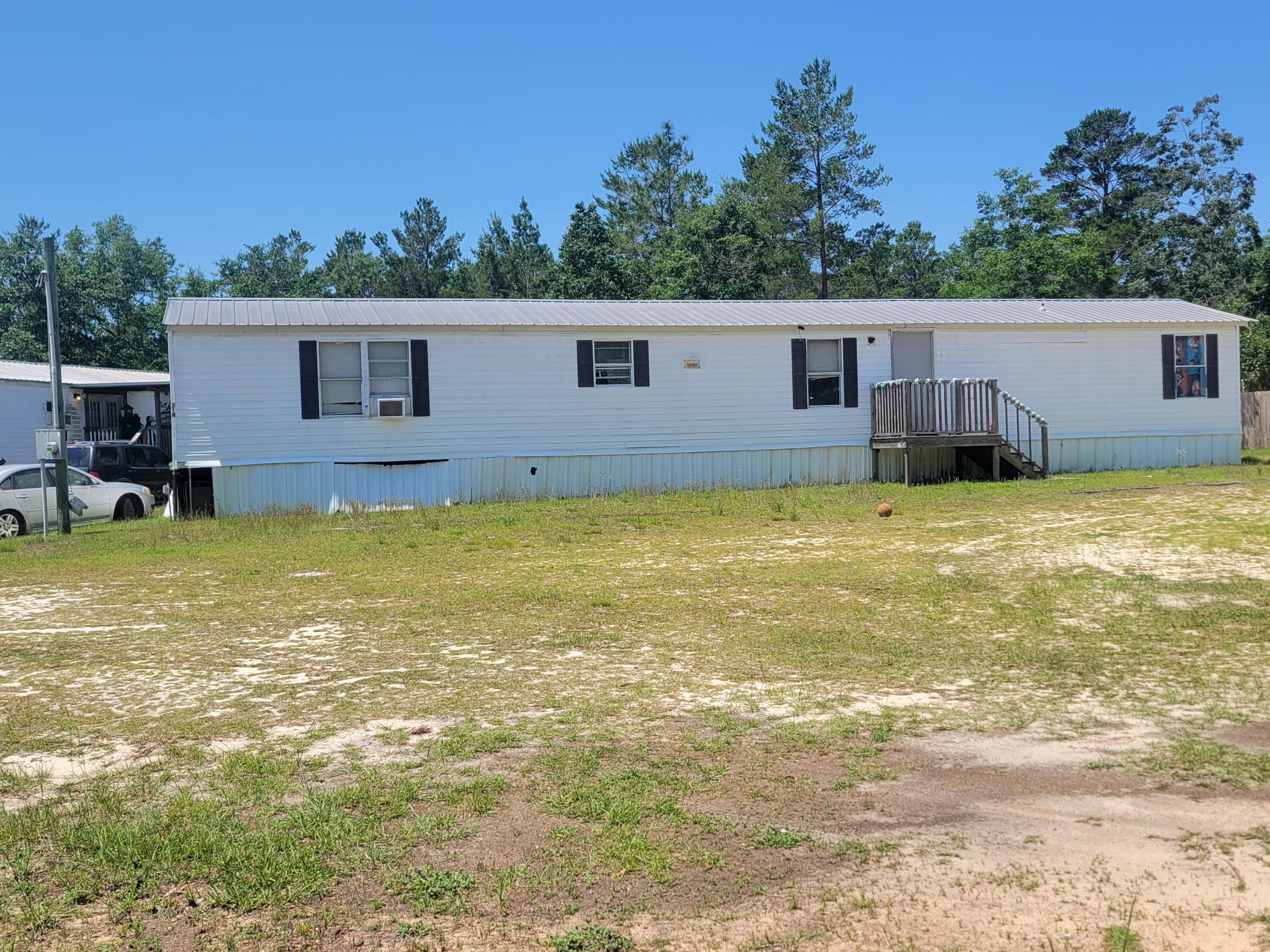 Leonardo Ln, Defuniak Springs, FL 32433