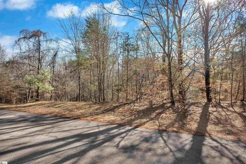 1104 Bay Dr, Fair Play, SC, 29643-2839 | Card Image