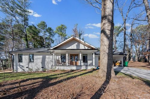 4102 Laynewood Cir, Tucker, GA, 30084-2221 | Card Image