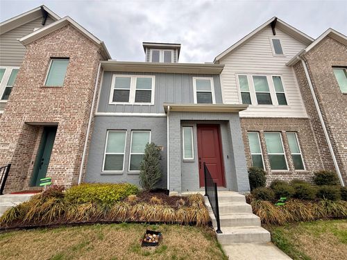 4561 Bishop St, North Richland Hills, TX, 76180-1802 | Card Image