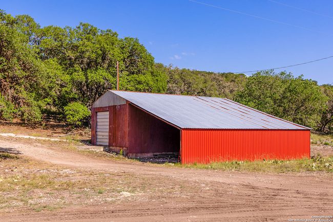 14910 Bullhead Rd, Home with 3 bedrooms, 1 bathrooms and null parking in Rocksprings TX | Image 23
