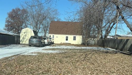 424 E 2nd St, Linwood, KS, 66052-4101 | Card Image