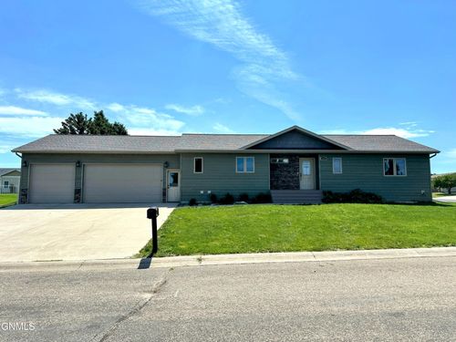 1307 13th St Sw, Jamestown, ND, 58401-5123 | Card Image