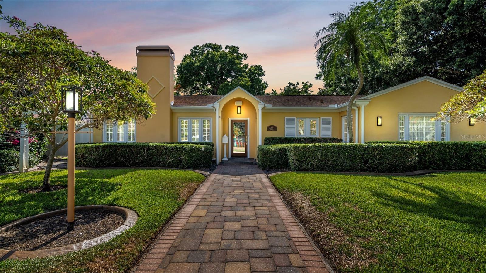 3rd St, Saint Petersburg, FL 33705
