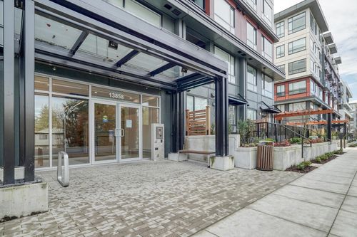 e616-13858 108 Ave, Surrey, BC, V3T0T9 | Card Image