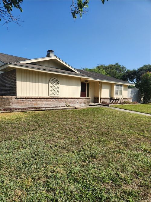 5810 Saint Andrews Drive, Corpus Christi, TX, 78413 | Card Image