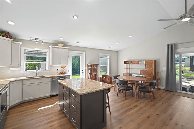 8045 Highway 81 S, House other with 3 bedrooms, 2 bathrooms and null parking in Starr SC | Image 11