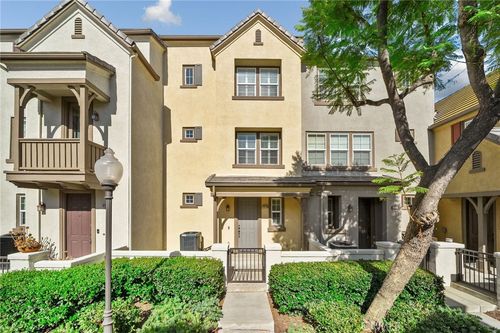 13218 Stellar Ave, Chino, CA, 91710-8111 | Card Image