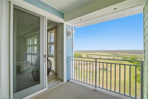 435b-3738 Sandpiper Road, Virginia Beach, VA, 23456 | Card Image