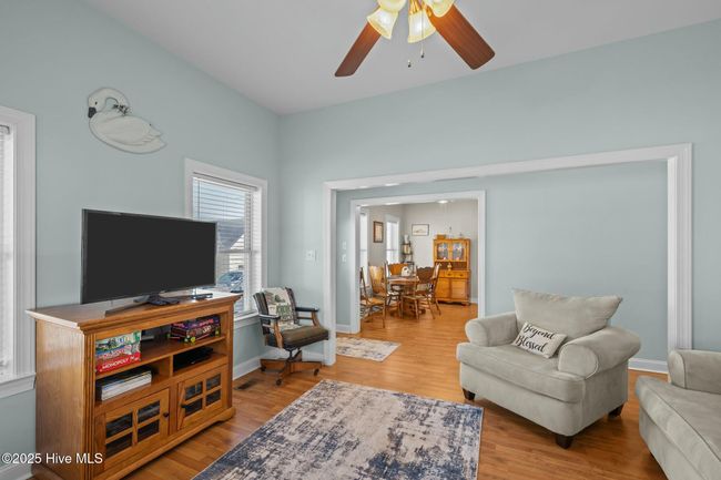 106 S Water St, House other with 6 bedrooms, 5 bathrooms and null parking in Swansboro NC | Image 5