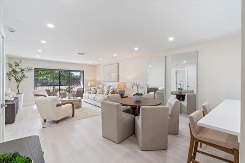 1d-1 Westgate Ln, Boynton Beach, FL, 33436-6353 | Card Image