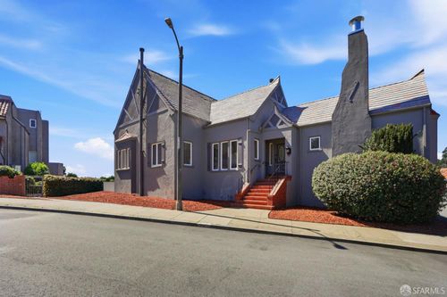 4 Miraloma Dr, San Francisco, CA, 94127-1641 | Card Image
