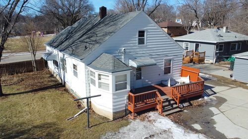 404 N Vine St, Fergus Falls, MN, 56537-2045 | Card Image