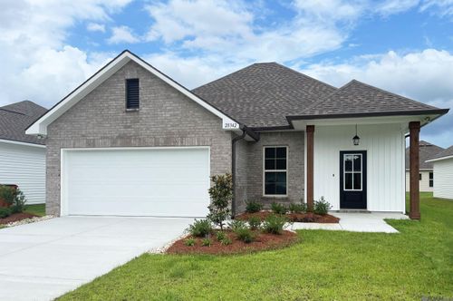 28342 Moreau Ln, Denham Springs, LA, 70726-8073 | Card Image