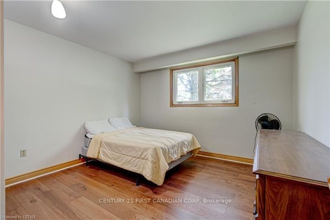 28 Redford Rd, House other with 4 bedrooms, 2 bathrooms and 6 parking in London ON | Image 11