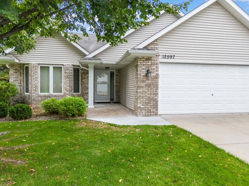 12597 Thrush St Nw, Coon Rapids, MN, 55448-1567 | Card Image