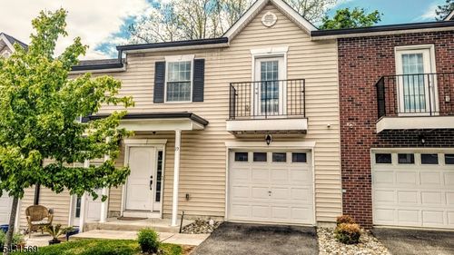 19 Gregg Ct, Newton, NJ, 07860-2641 | Card Image