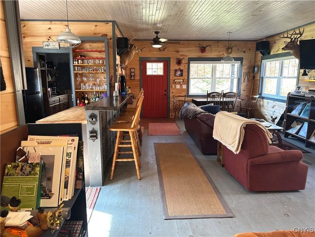 Living Room | Image 13