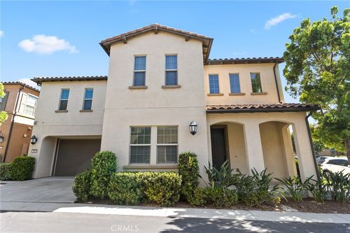 142 Yellow Pne, Irvine, CA, 92618-8884 | Card Image
