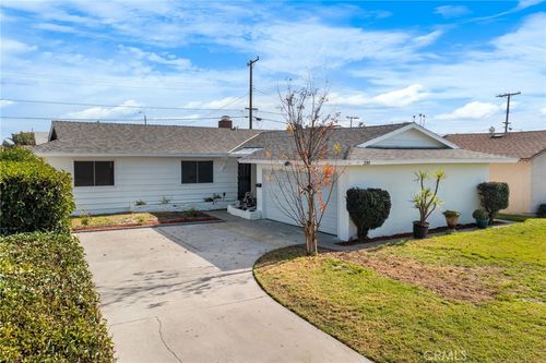 230 S Camellia St, Anaheim, CA, 92804-2514 | Card Image