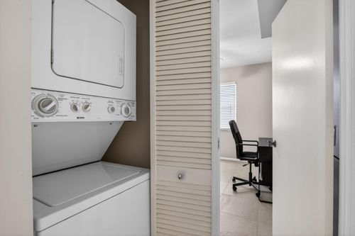 apt-l4-2003 Granada Dr, Coconut Creek, FL, 33066-1159 | Card Image