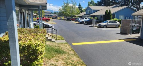 unit-c-811 S Laventure Rd, Mount Vernon, WA, 98274-6025 | Card Image