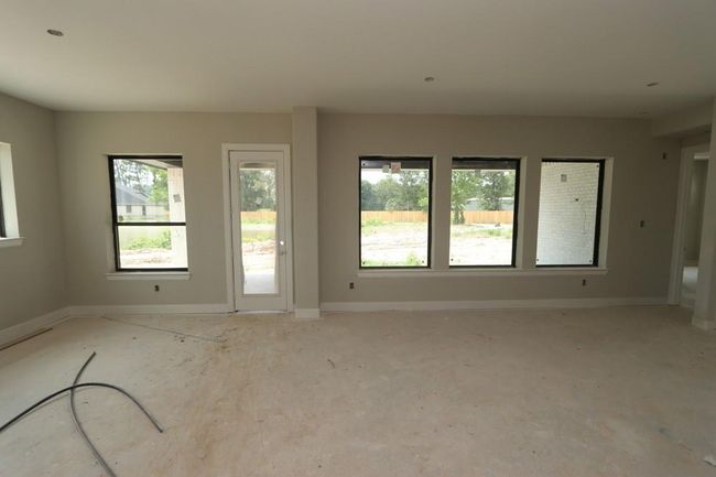 3431 Chestnut Colony Ct, House other with 4 bedrooms, 3 bathrooms and 3 parking in Conroe TX | Image 8