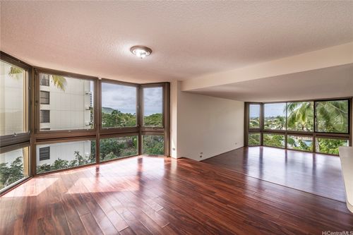 6l-501 Hahaione St, Honolulu, HI, 96825-1451 | Card Image