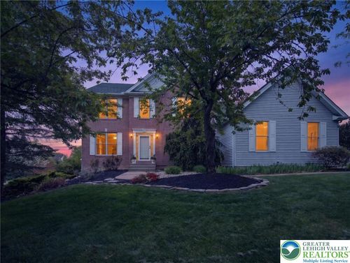 7188 Periwinkle Dr, Macungie, PA, 18062-8959 | Card Image