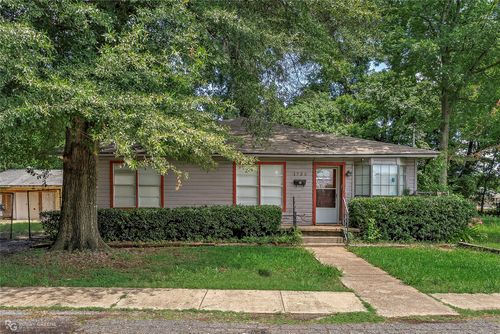 1735 Green St, Bossier City, LA, 71111-3973 | Card Image