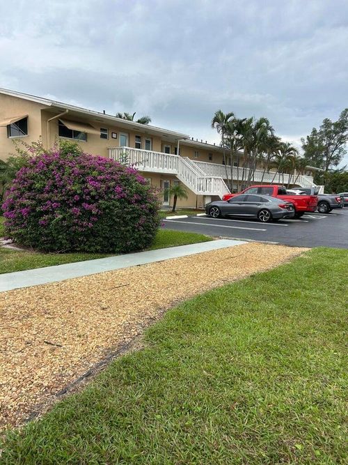 apt-203-2164 Ne 1st Way, Boynton Beach, FL, 33435-2331 | Card Image