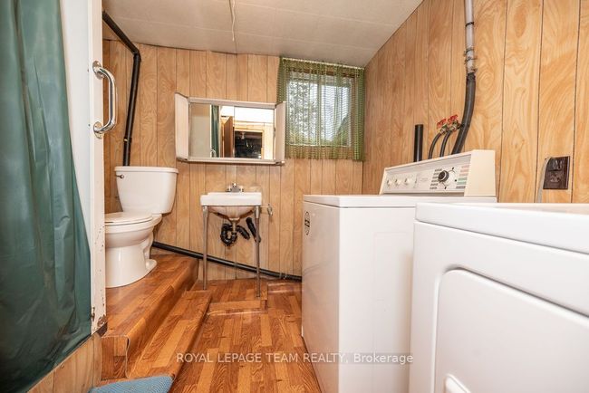 3433 Round Lake Road, House other with 5 bedrooms, 1 bathrooms and 2 parking in Killaloe, Hagarty and Richards ON | Image 33
