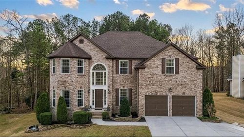2819 Heritage Oaks Cir, Dacula, GA, 30019-7082 | Card Image