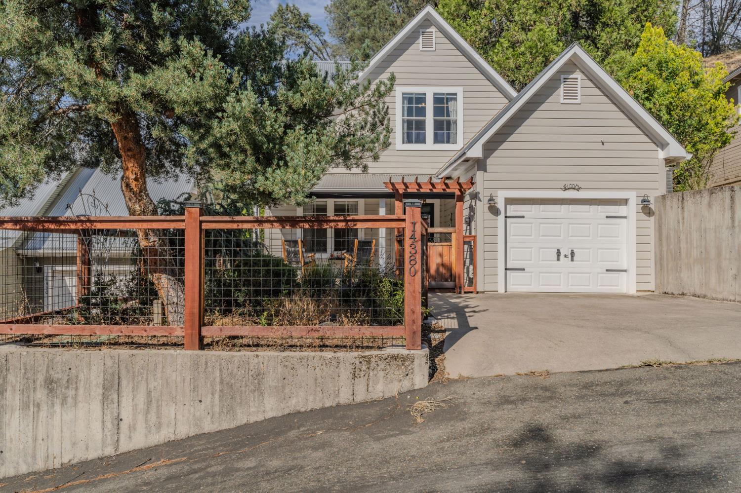 Residential in Amador City 4