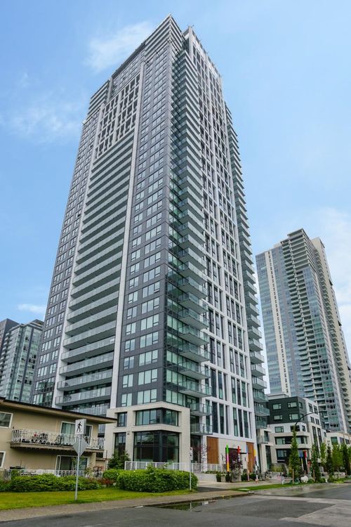 {{alt}} | Card Image