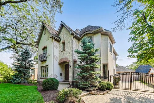 621 County Line Rd, Hinsdale, IL, 60521-2406 | Card Image