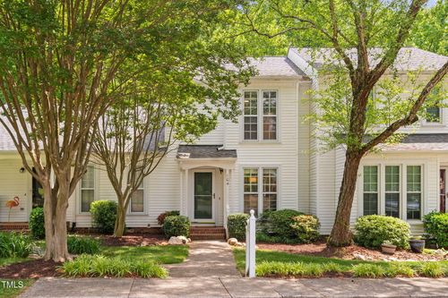 104 Planetree Ln, Cary, NC, 27511-7212 | Card Image