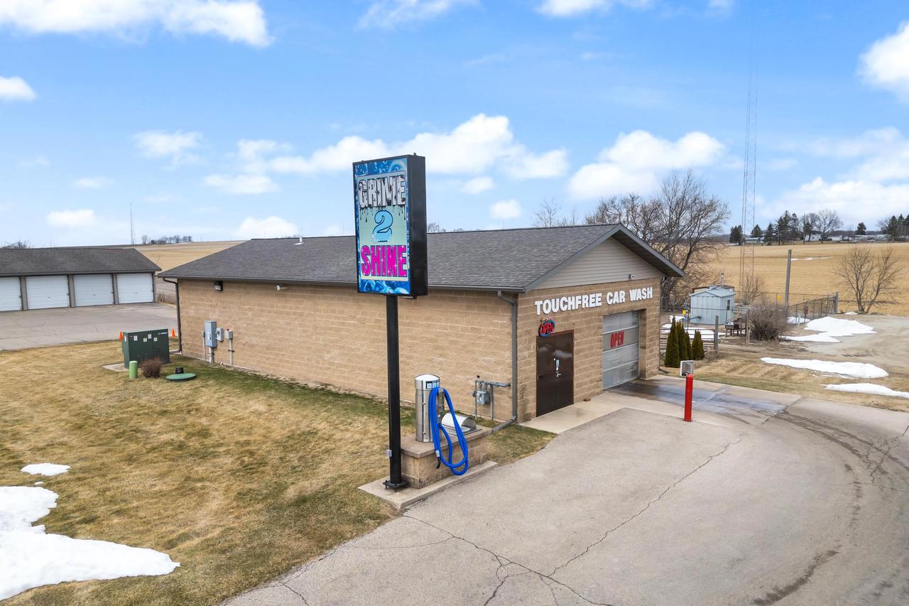 1275 N Margaret St, Markesan, WI 53946