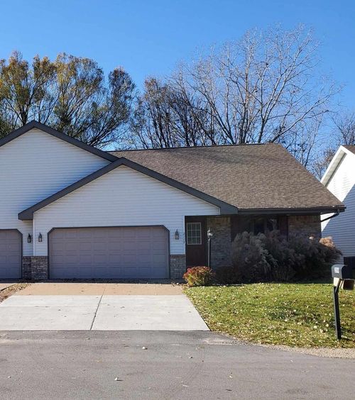 2119 Cloudview Court, GRAND CHUTE, WI, 54914 | Card Image