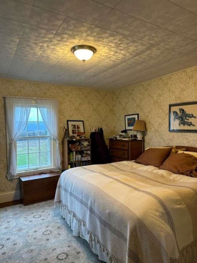 1423 North St, House other with 4 bedrooms, 3 bathrooms and null parking in New Haven VT | Image 17
