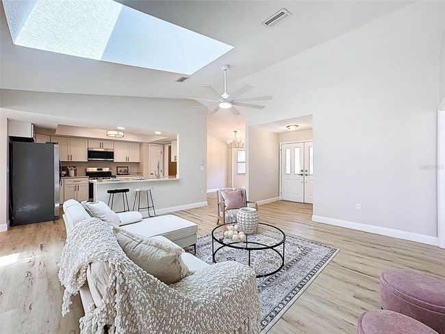 4351 Castle Ave, House other with 3 bedrooms, 2 bathrooms and null parking in Spring Hill FL | Image 5