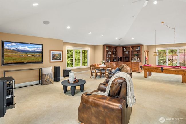 21712 Ne 144 Th Pl, House other with 4 bedrooms, 4 bathrooms and 5 parking in Woodinville WA | Image 34