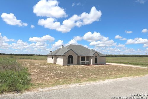 113 Turnberry, La Vernia, TX, 78121-5111 | Card Image