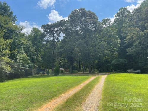 5790 Summer Ln, Cherryville, NC, 28021-9165 | Card Image